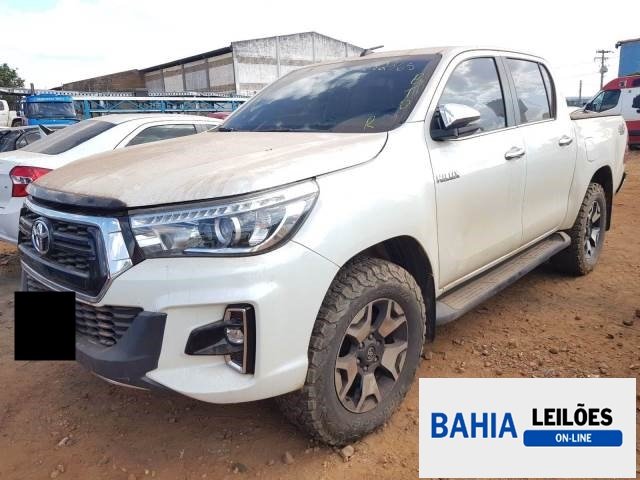 2020 TOYOTA HILUX CD<br><br>